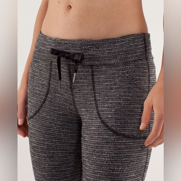 Lululemon Skinny Will Pant Pique Black Gray Full Length Size 6 - Picture 7 of 16